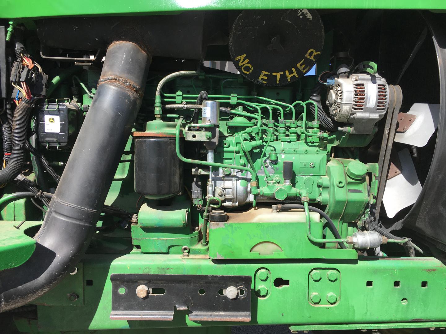 ./imagenes/INVOICE/2019/16909/TRACTOR AGRICOLA JOHN DEERE 4760 (6).JPG